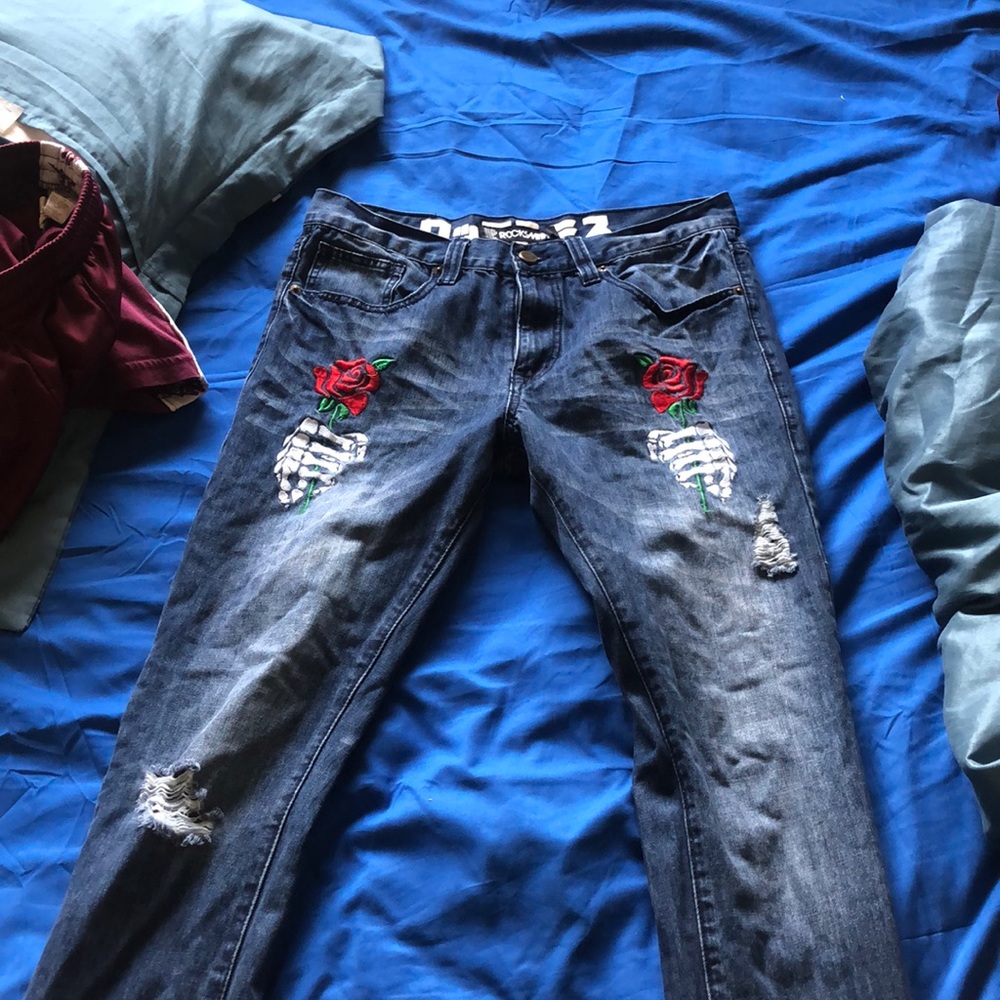 Rose embroidered pants